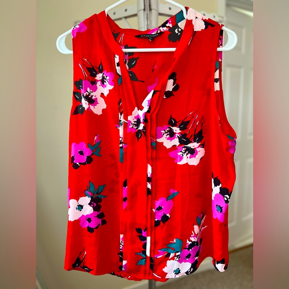 41 Hawthorn Floral Sleeveless Blouse